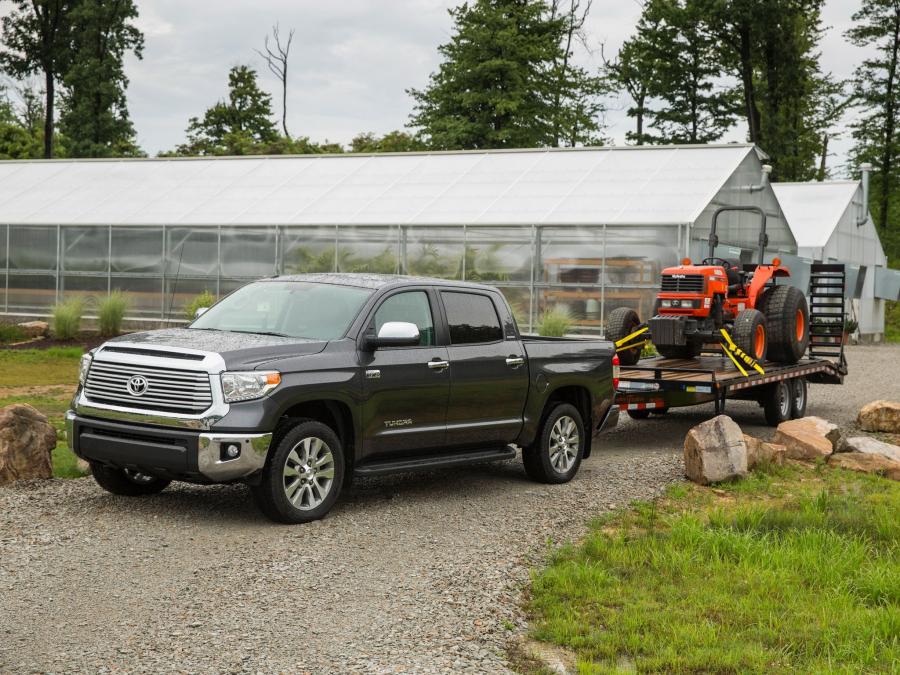  Toyota Tundra CrewMax Platinum Package 2013 года  (фото 8 из 30)